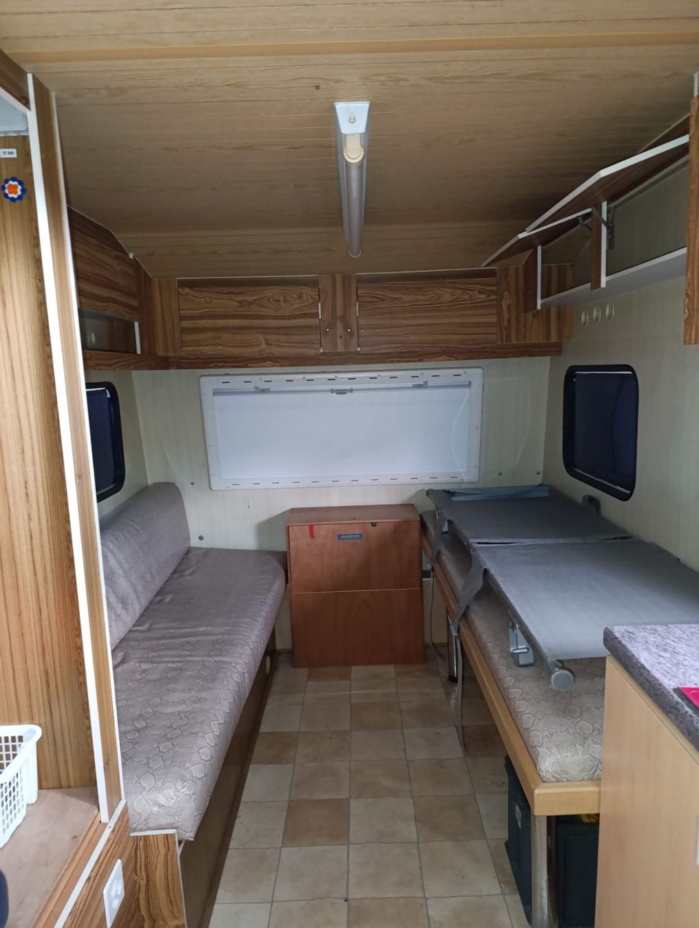 Rimorchi: Wohnwagen – Usato da Ruswil venduto da burrim 8