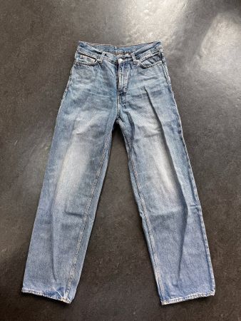 Tolle Girls Jeans Weekday W26 L32 RAIL