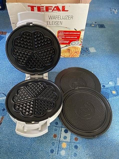 Elettrodomestici da cucina: Tefal Waffeleisen neu – Usato da Gampelen venduto da rol_r2hn