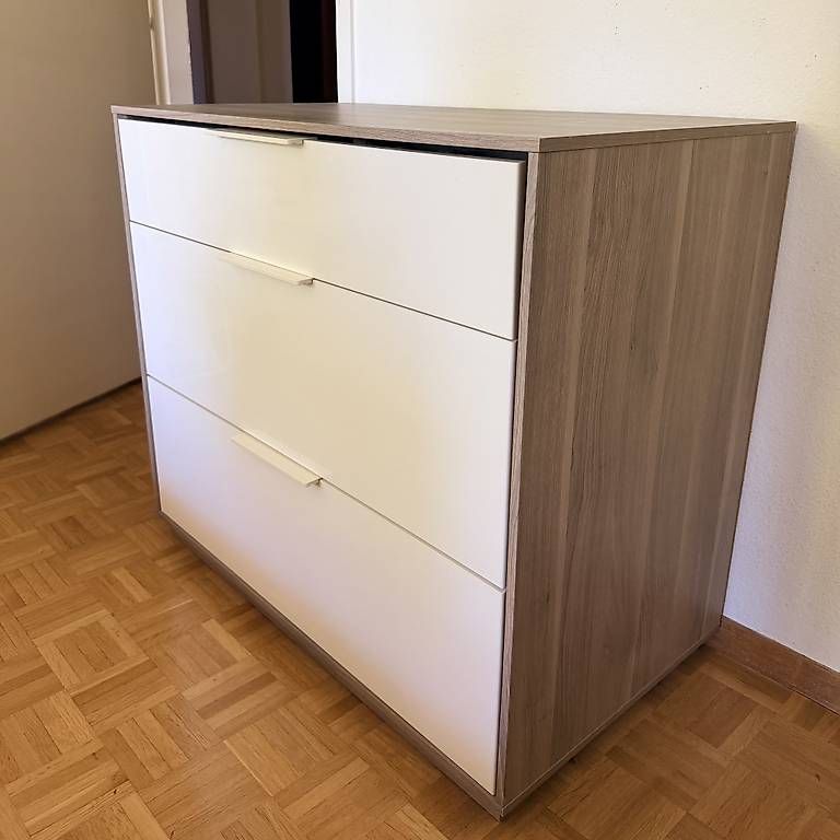 Cassettiere: Commode Nyvoll IKEA 90x80x50 cm  – Usato da Coppet venduto da LeslieAnnArm 1