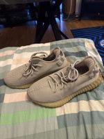 Adidas Yeezy Boost 350 V2 Gr. 42, Top Zustand für Frühling!
