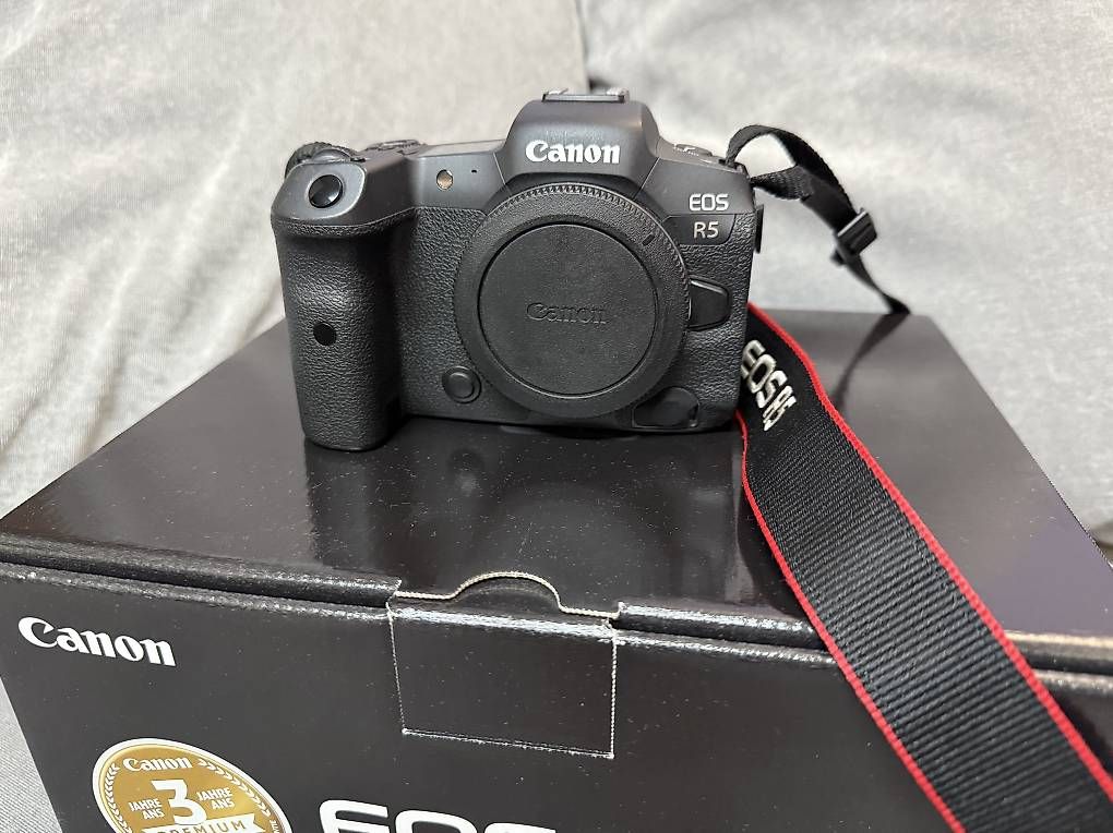 Fotocamera: Canon EOS R5  – Usato da Vernier venduto da doa_p2wl