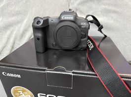 Canon EOS R5 