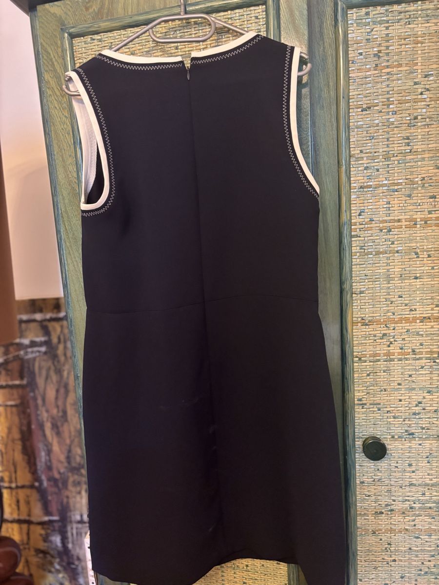 Gérard Darel Kleider: Robe Gérard Darel bleue et blanc chic, Taille 40 – Neu (gemäss Beschreibung) aus Genève von ati_tj8f 4
