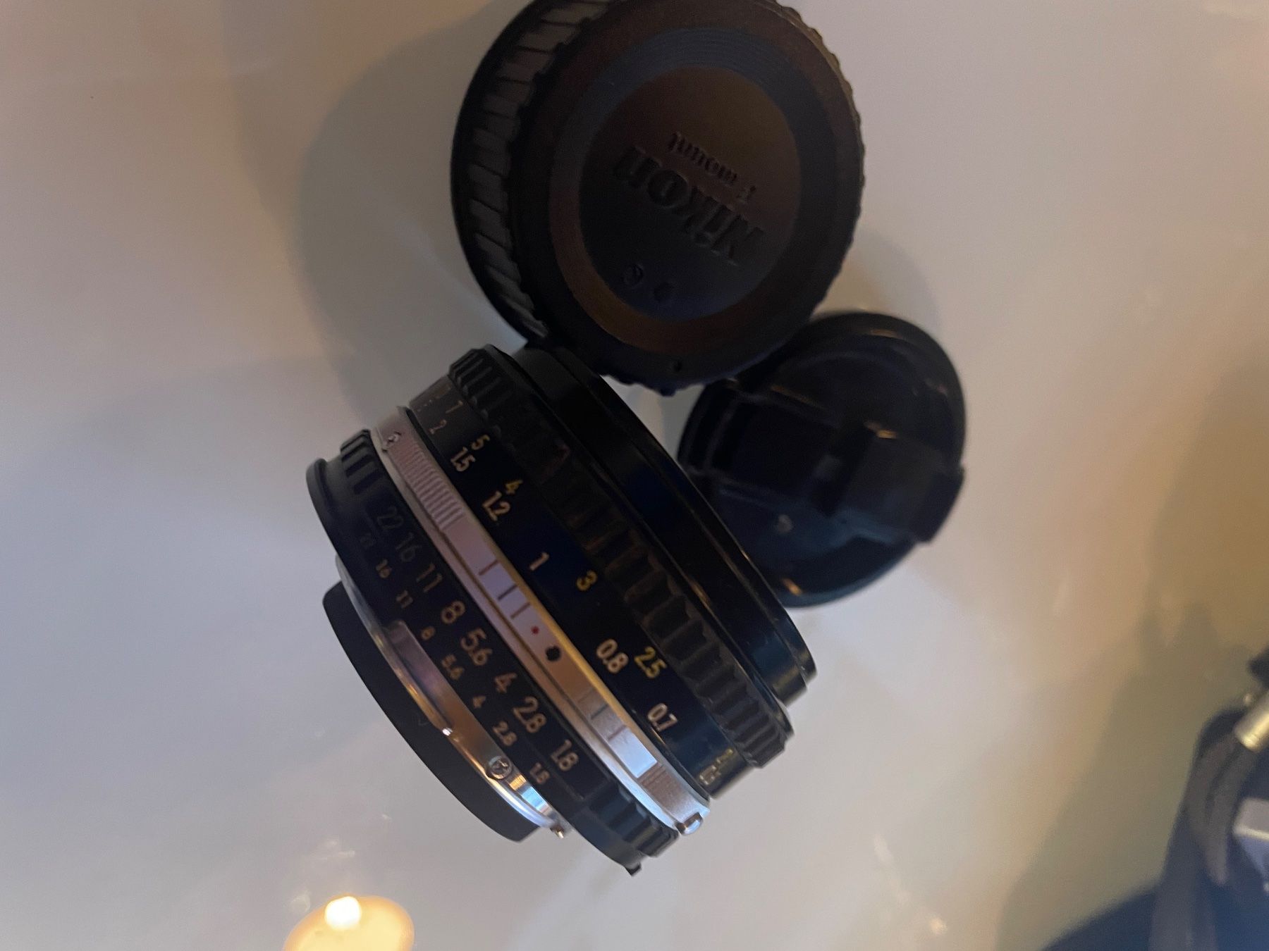 Nikon Obiettivi: Nikon E series f1.8 50mm – Usato da Embrach venduto da xenovolcano 2