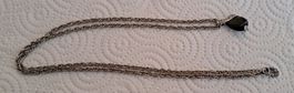 Collier goute