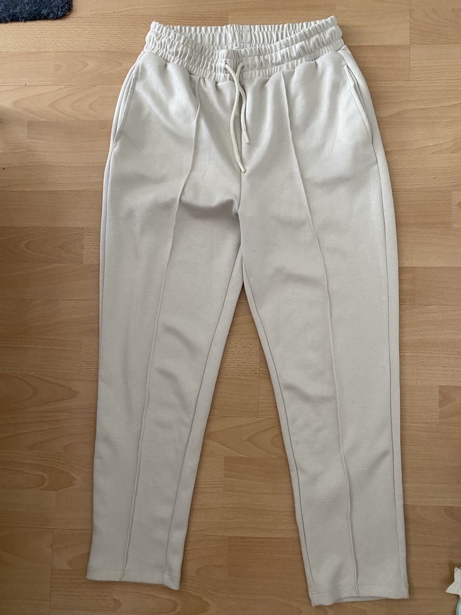 Pantaloni: Coole beige Freizeithose in Grösse M – Nuovo (secondo la descrizione) da Basel venduto da hea_pp2f
