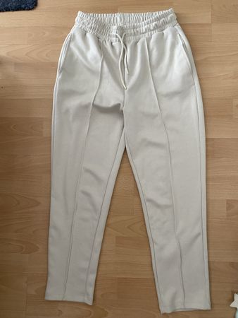 Coole beige Freizeithose in Grösse M