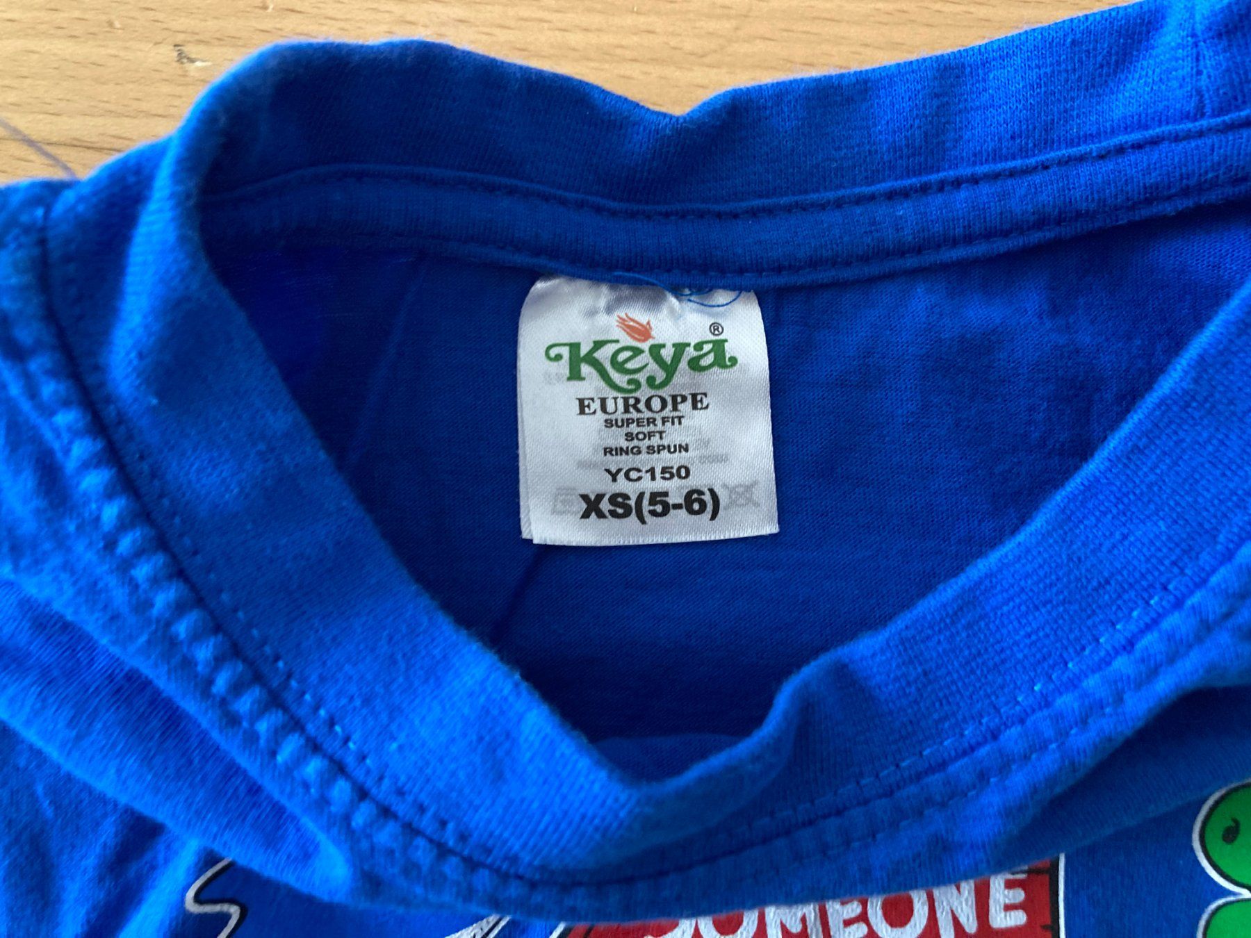 Camicie, T-shirt & Polo: T-Shirt "Kos" – Usato da Muttenz venduto da Juvenile33 3