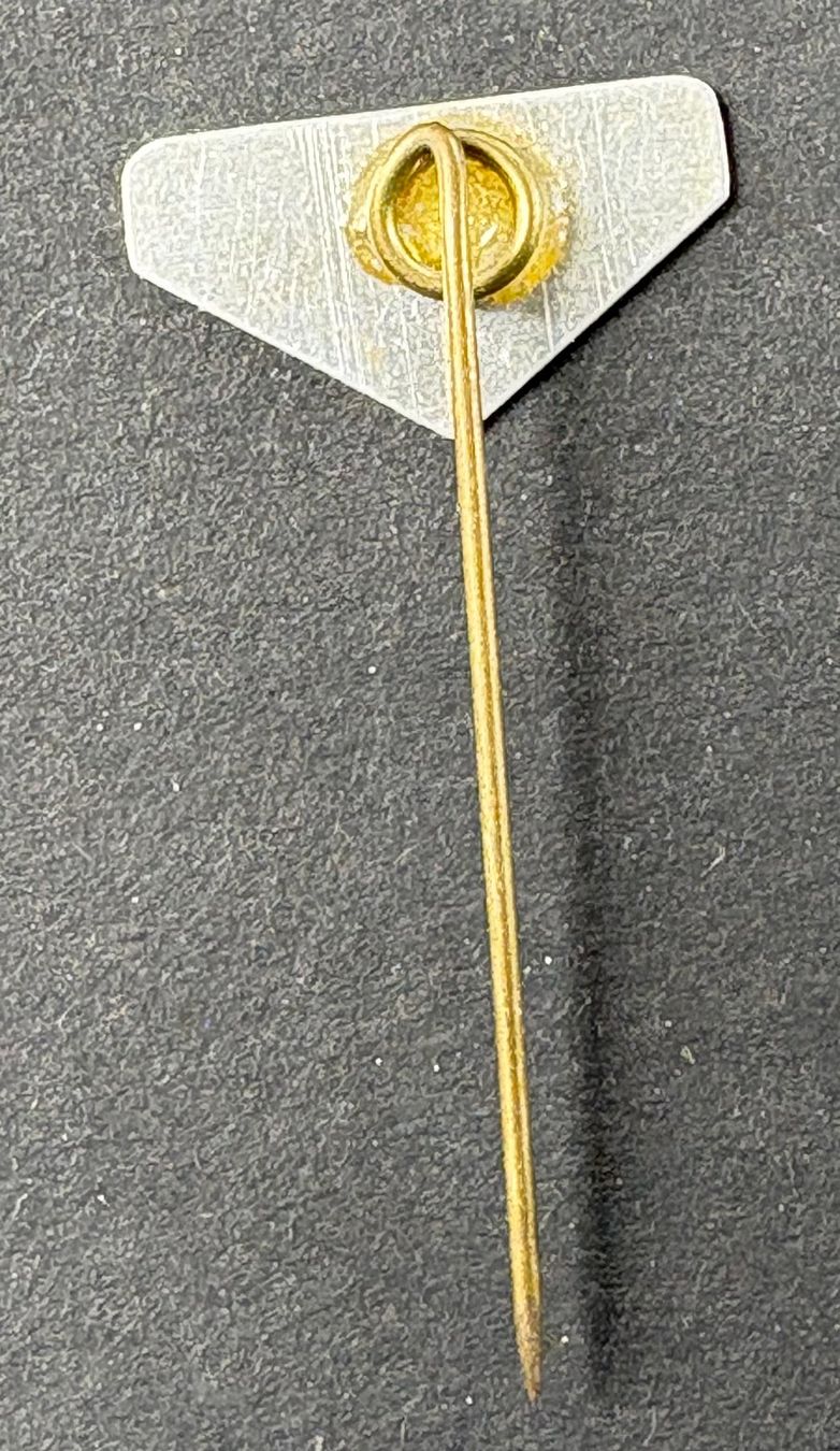 Plaketten & Abzeichen: VINTAGE ANSTECKNADEL – Gebraucht aus Ostermundigen von wini63 1