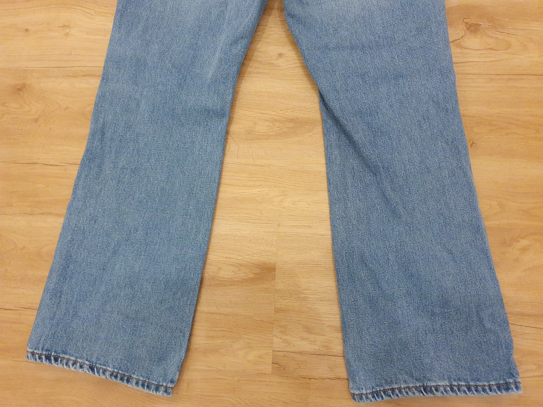 Esprit Jeans: EDC Jeans, blue medium wash, Gr. 30 / 30, western bootcut – Nuovo (secondo la descrizione) da Heinrichswil venduto da sabi2809 8
