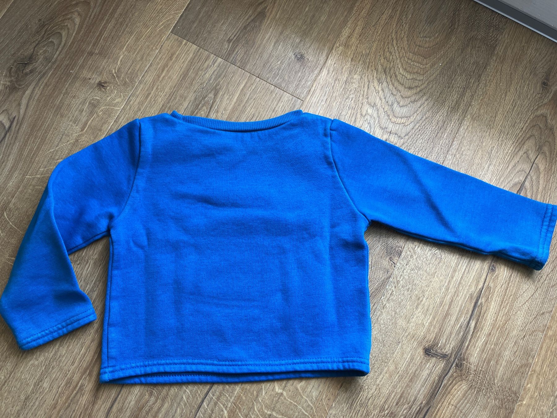 Maglioni & Felpe: Baby Top 9-12M 80cm – Usato da Brugg AG venduto da Magna3 1