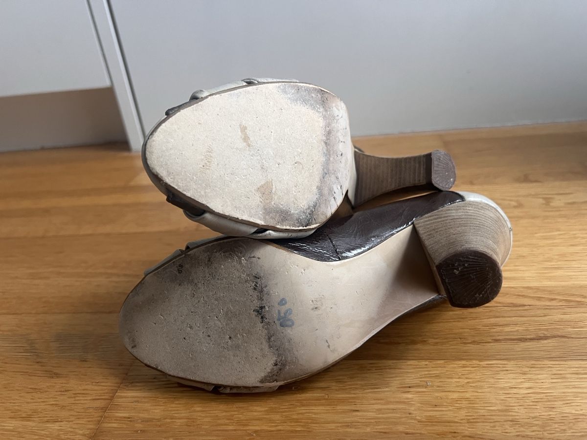 Steve Madden Damenschuhe: Steve Madden Leder-High Heel US 7.5 - EU 38 – Gebraucht aus Hünenberg See von mississauga 8