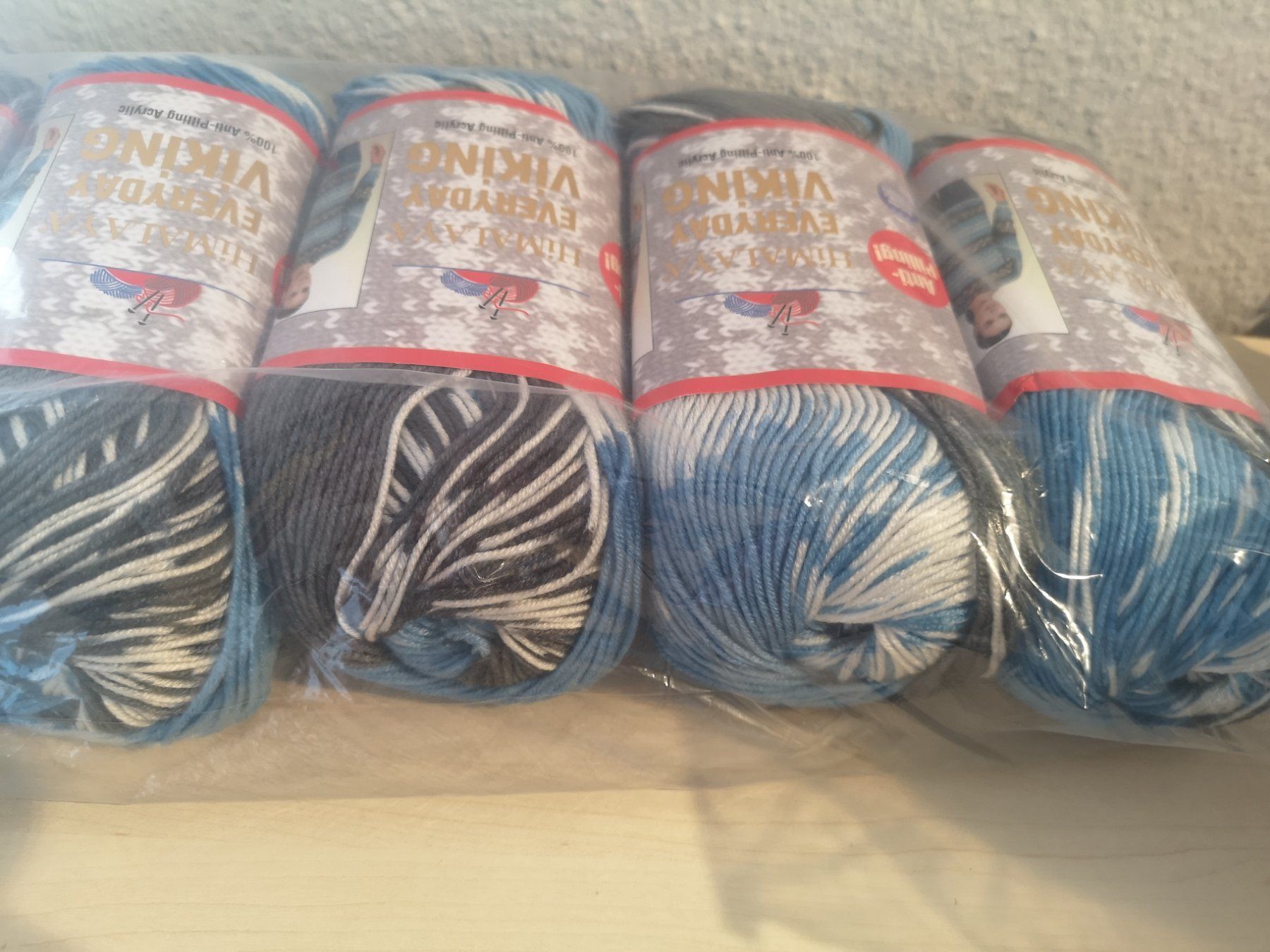 Lana: 5x100g 100% antipilling acrylic – Nuovo e nell'imballaggio originale da Frenkendorf venduto da DORU1 1