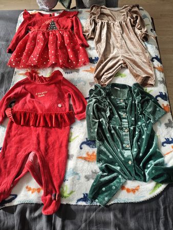 6 festliche Kleider für Babys (6-9 Monate)