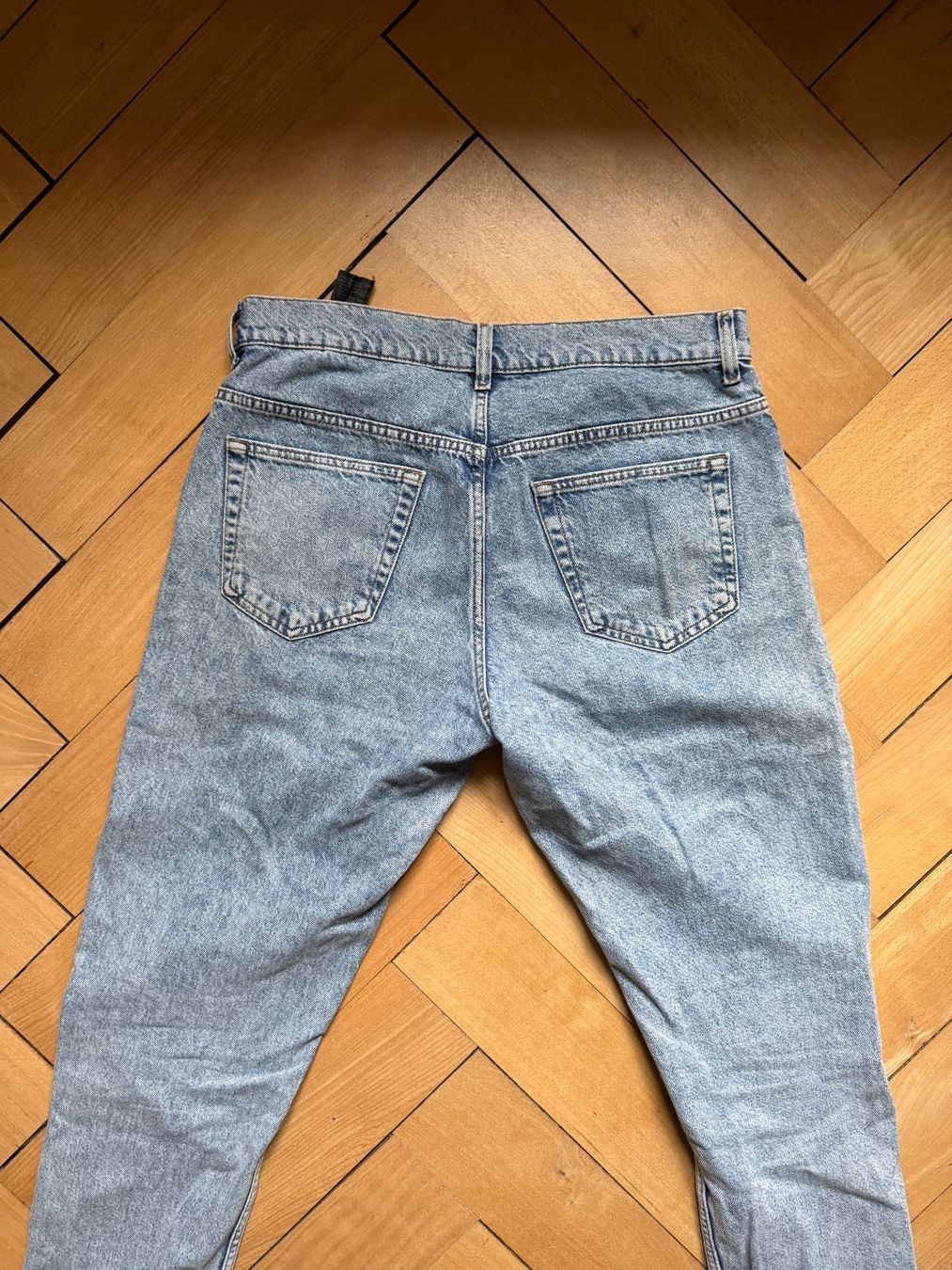 Zara Jeans: ZARA - Jeans hellblau 42 (M) – Gebraucht aus Zürich von Diazaio 2