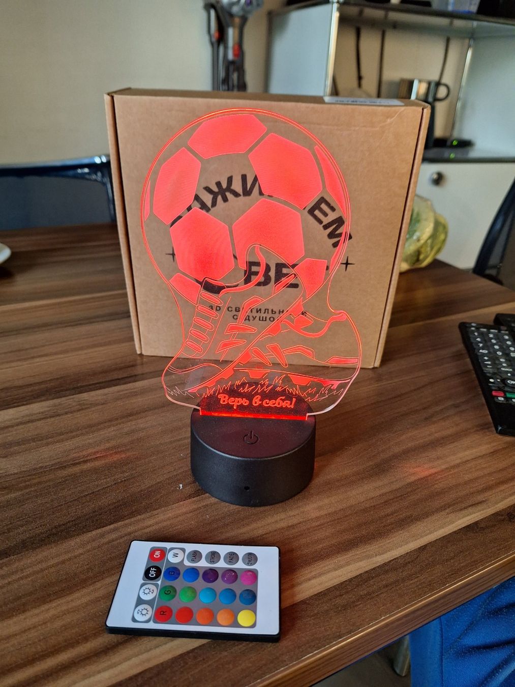 Lampade: 3D Lampe Fussball – Usato da Herrliberg venduto da linavogt