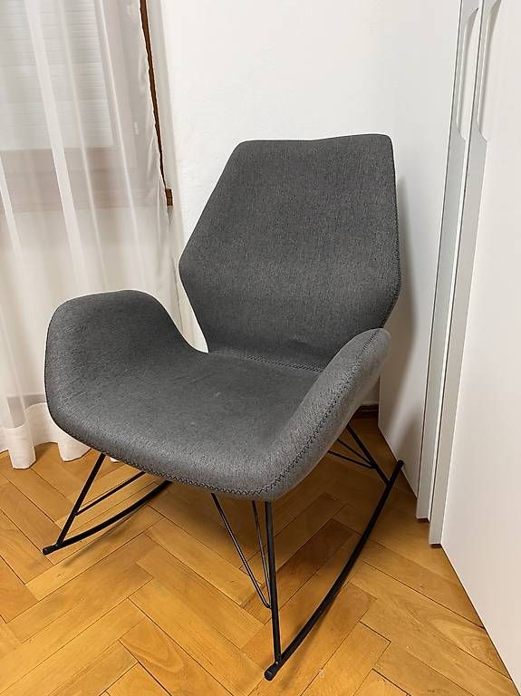 Sessel: Sedia a dondolo JYSK – Gebraucht aus Bellinzona von MattBia