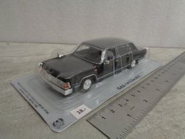 Ist 1:43 Classic Car URSS Gaz 14 CZAJKA