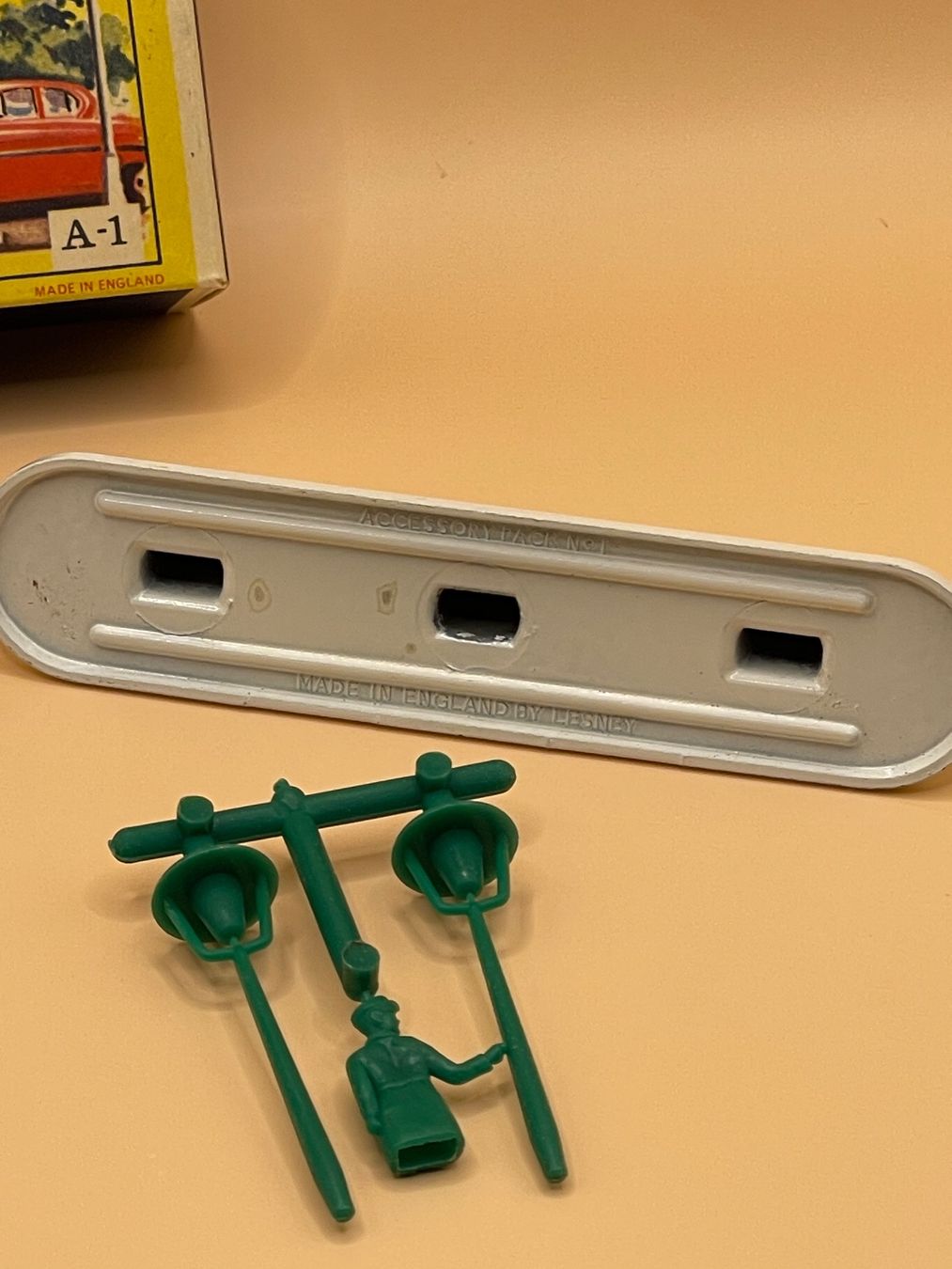 Matchbox Giocattoli: Matchbox Garage Pumps & Sign – Usato da Rüti ZH venduto da alumedien 4