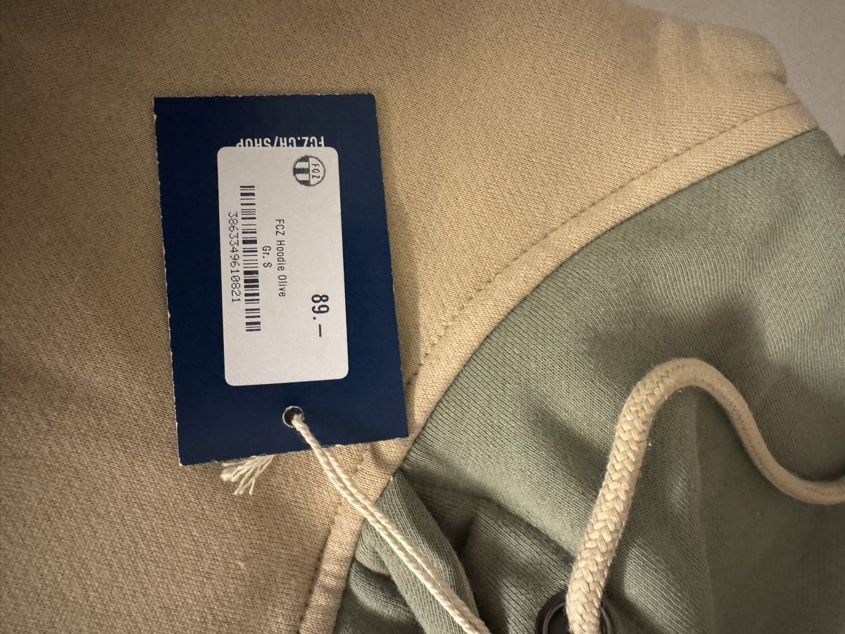 Maglioni & Felpe: FCZ Hoodie olive men Grösse S – Nuovo e nell'imballaggio originale da Suhr venduto da Oppel 4