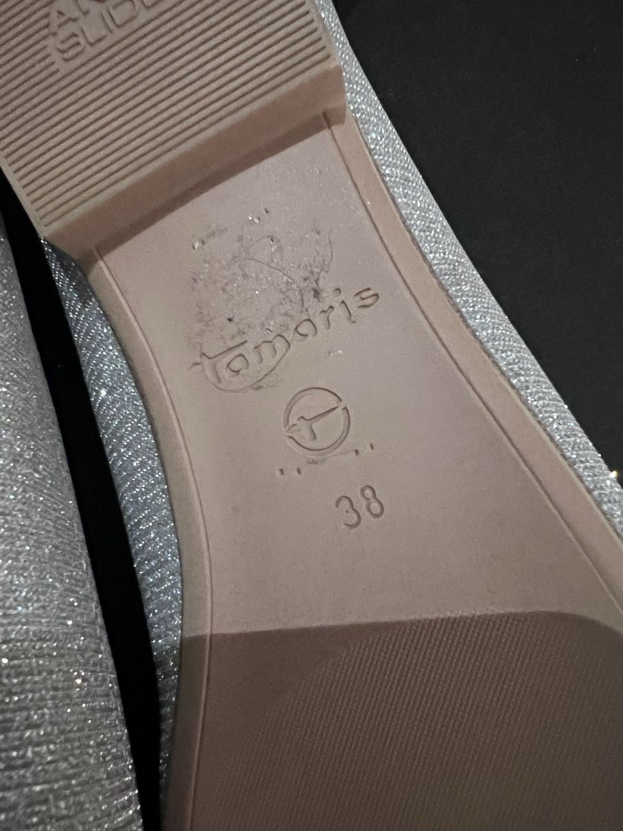 Tamaris Scarpe da donna: Tamaris Ballerinas Gr. 38 Glitzer Silber – Nuovo (secondo la descrizione) da Wolfhausen venduto da Starlake 9