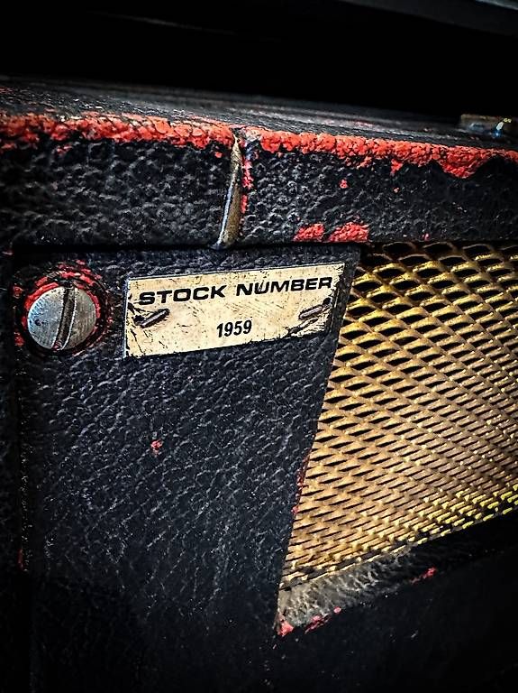 Marshall Amplificatori: Marshall Super Bass 1977 – Usato da Montreux venduto da Alligator-AMPS 4