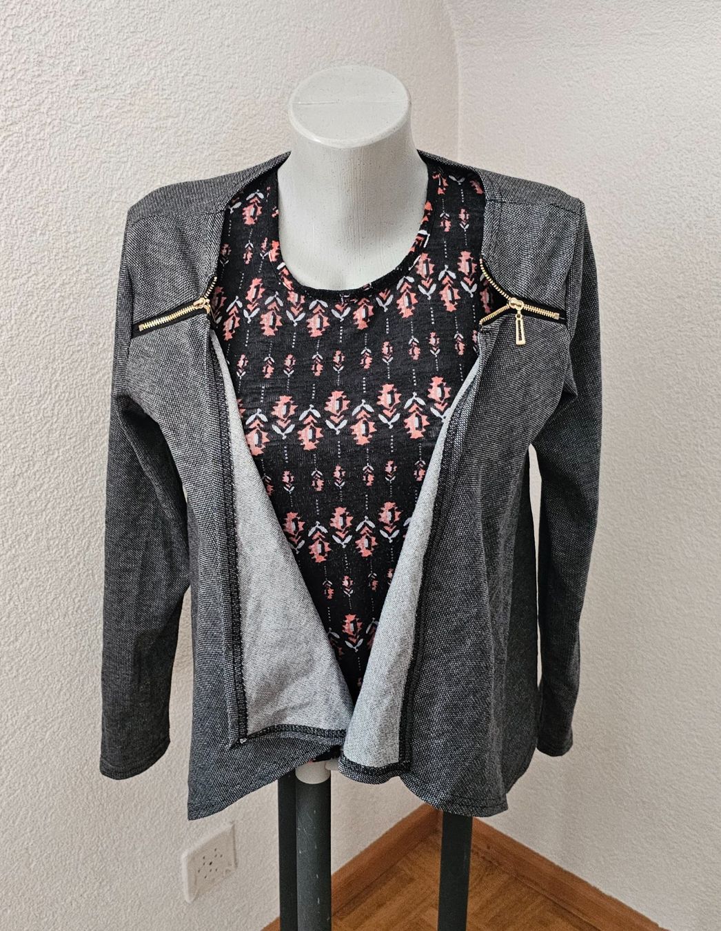 Roxy Kleiderpakete: Grosses Paket Gr. S mit Roxy Billabong & Adiadas – Gebraucht aus Füllinsdorf von Sunnebliemli7 5