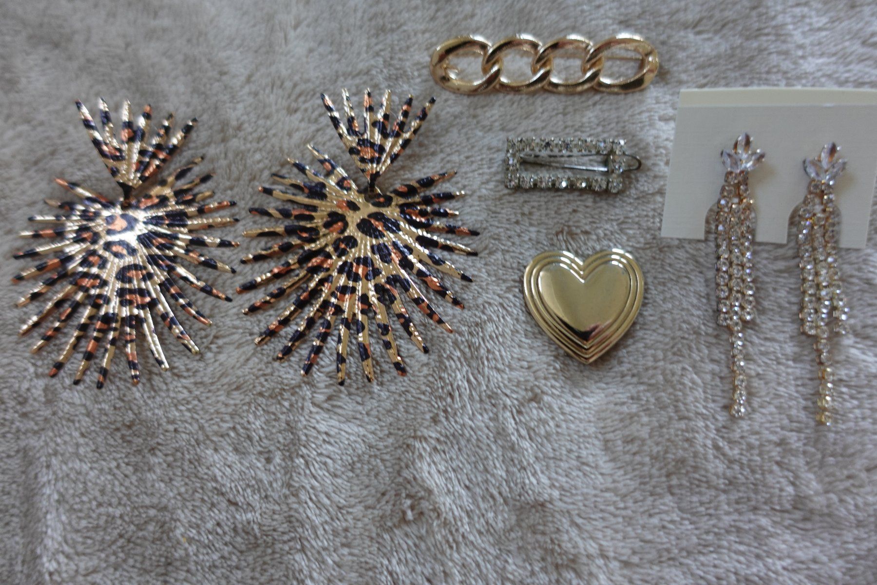 Altri gioielli: 1 schönes 25 teiliges Modeschmuck Set – Usato da rorschach venduto da bab_2yt6 2