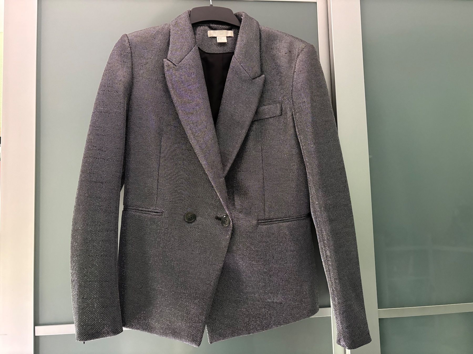 H&M Giacche: H&M Blazer elegant - Size 38 – Usato da Muzzano venduto da Sidney_3
