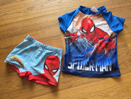 Bade-Set Spiderman blau/rot Grösse 104/110 gebraucht