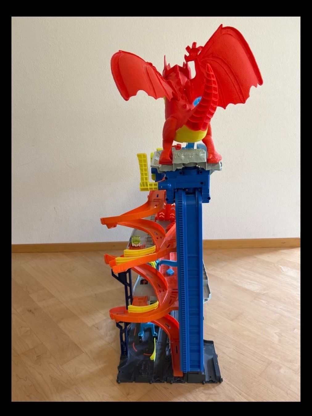 Hot Wheels Giocattoli: HOT WHEELS City Ultimate Garage – Usato da Otelfingen venduto da FaSa03 2