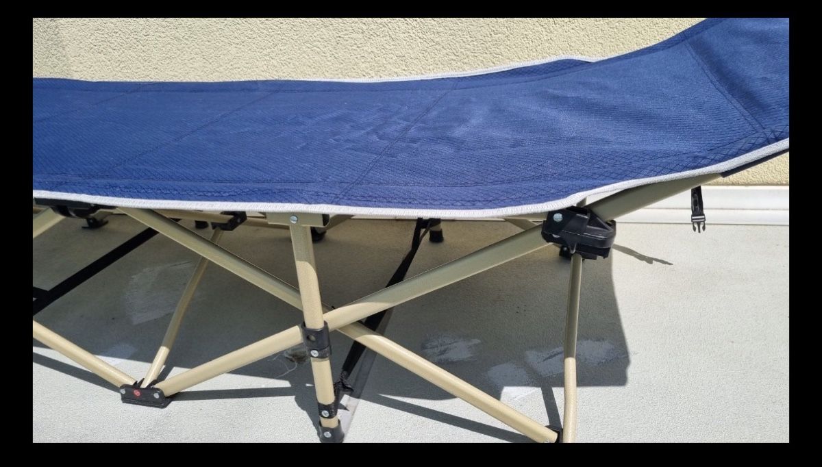 Lits: Campingbett der Marke Overmont – D'occasion à Zürich par nife 2