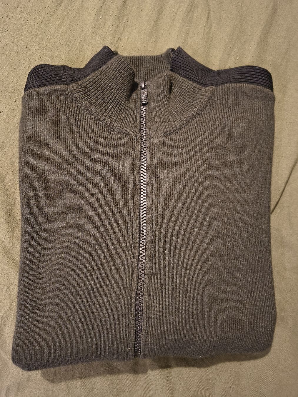 Fusalp Pullover & Sweatshirts: Pull Fusalp  – Gebraucht aus Morens FR von John_Doe_1981 1