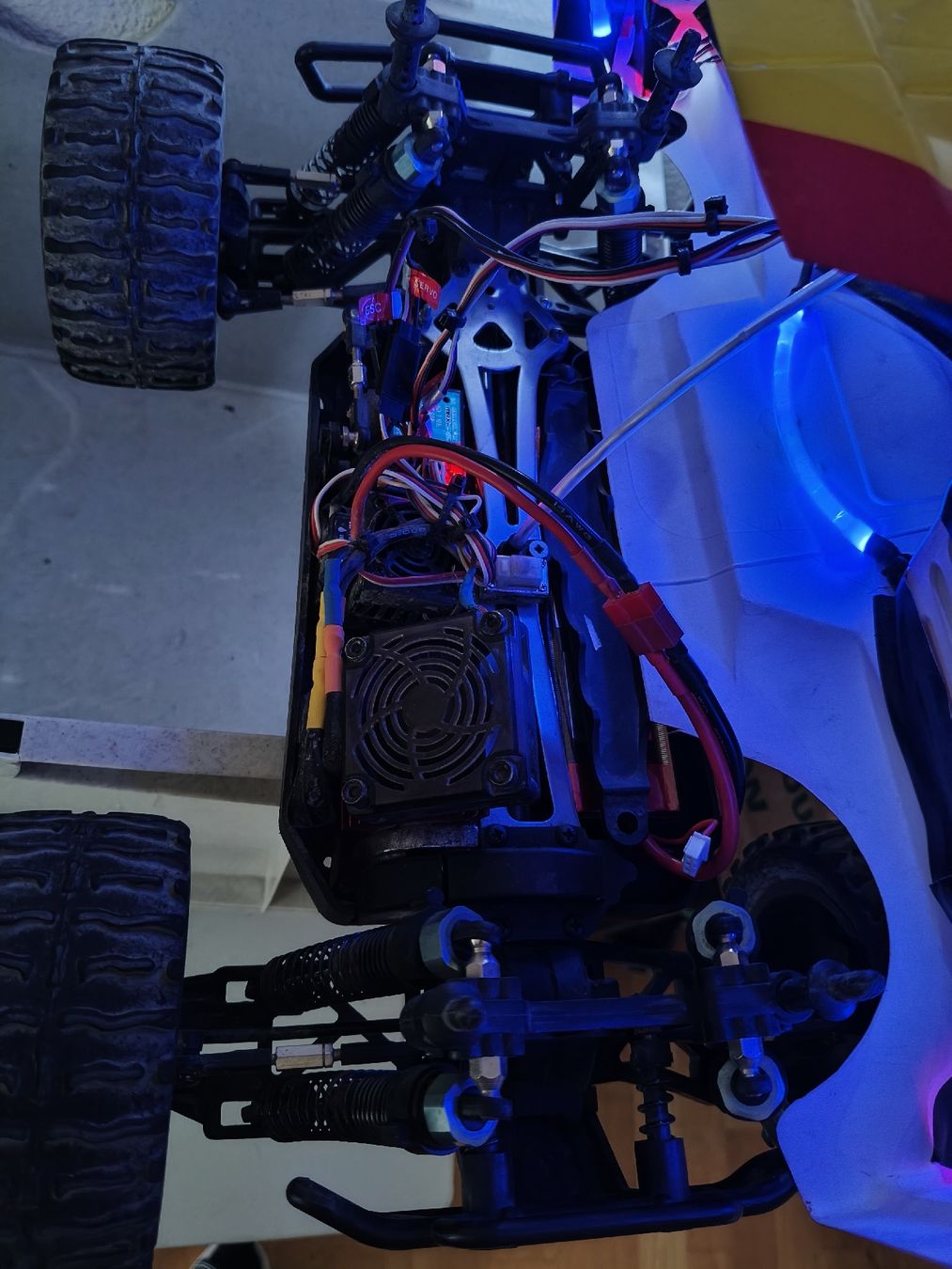 RC Modellbau: 2x Rc-Truggy – Gebraucht aus Neuenhof von Eric 2