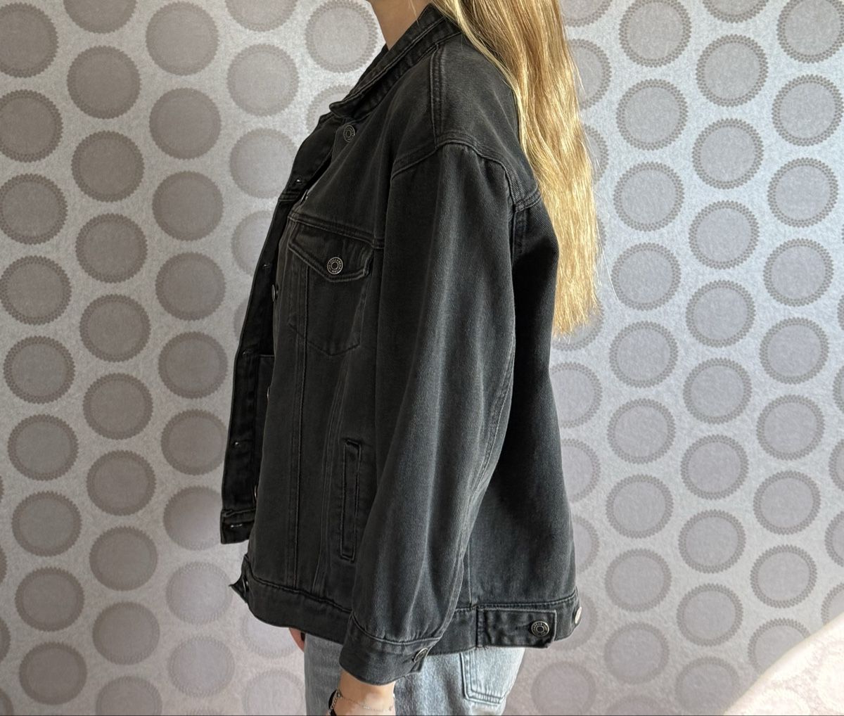 Pull&Bear Giacche: Pull&Bear schwarze Jeansjacke in grösse M – Usato da Boppelsen venduto da giu_r7mj 2