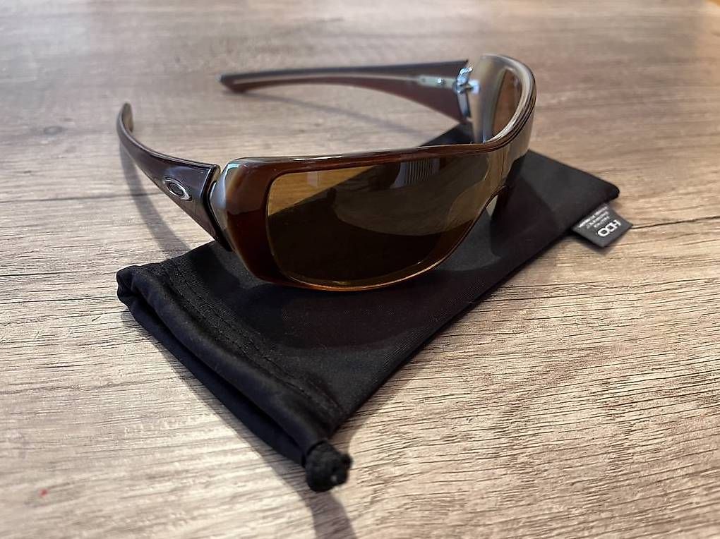 Occhiali & Lenti: Sonnenbrille/ Okloy Riddle – Usato da Bonfol venduto da vgi_vc6k 1