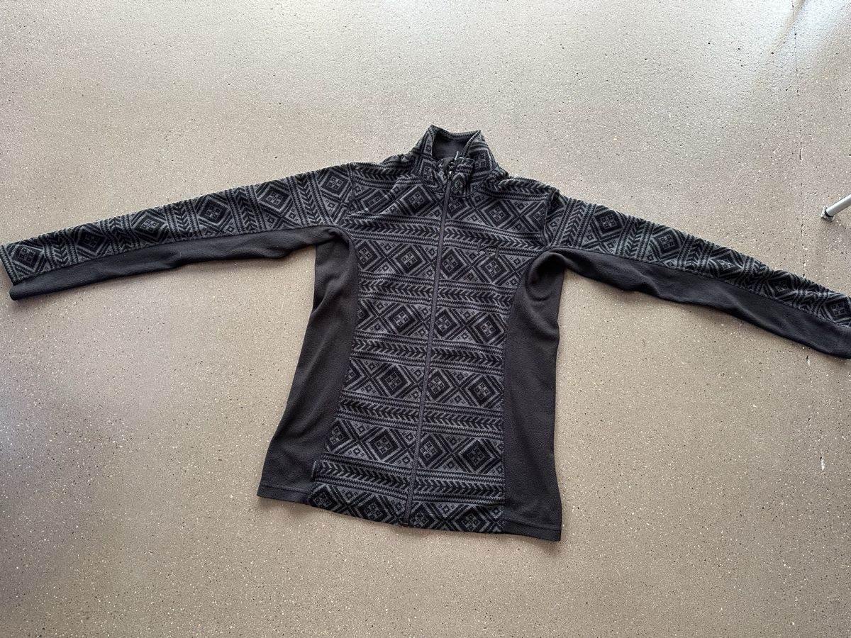 Jacken: Fleece Pullover Kari Traa Damen Grösse M mit Muster – Gebraucht aus Unterstammheim von Avril13