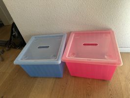 Kinderspielkörbe blau und rosa, rollbar, IKEA