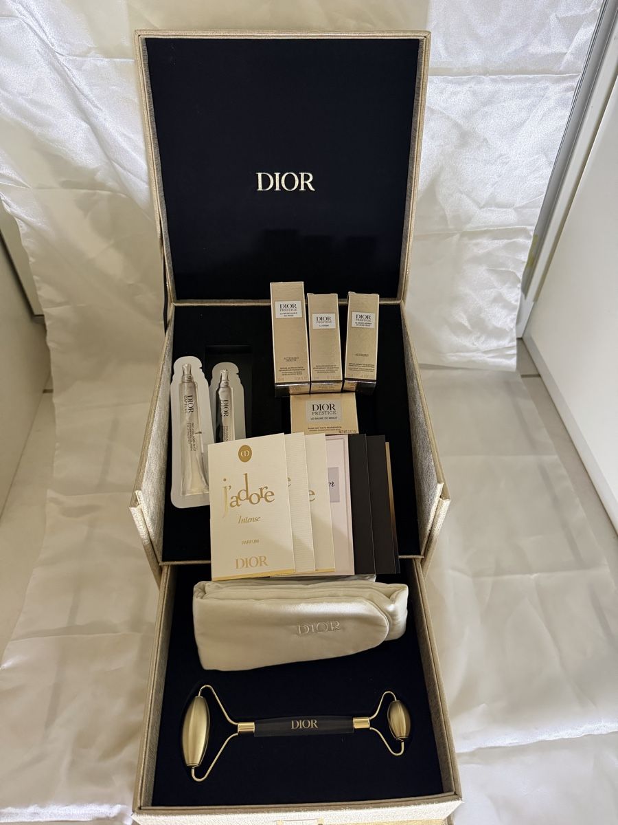 Dior Parfums & Eau de Toilette: Dior Addict Eau De Toilette inkl GeschenkBox mit Inhalt – Neuf (Voir description) à Bern par Blueangel6 6