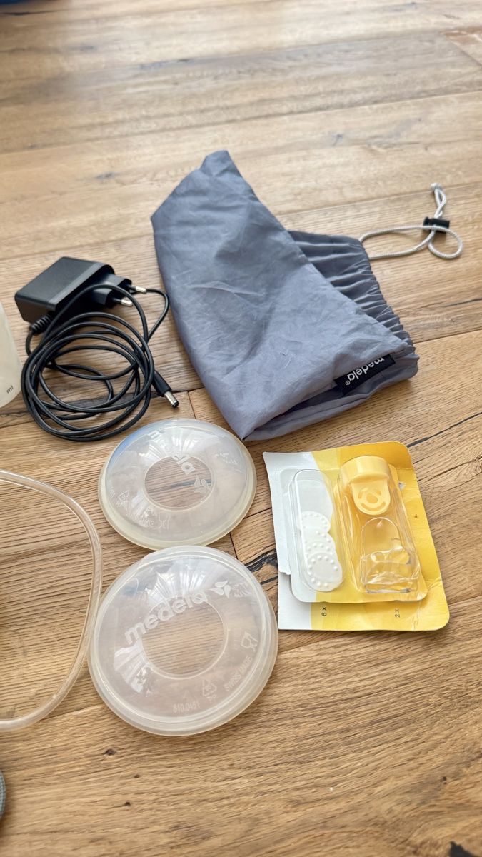 Medela Accessori per l’allattamento: Medela Swing Breast pump full set – Nuovo (secondo la descrizione) da Wädenswil venduto da katdede 2