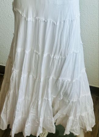 White tiered cotton skirt, from India