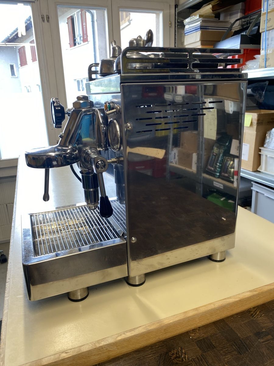 Machines à café & Machines à expresso: Elba IV – D'occasion à Emmetten par Blueeee 1