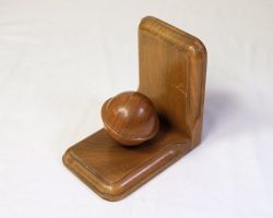 Serre-livres en bois