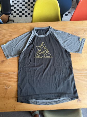 2x Bikeshirt Zimtstern Gr.M