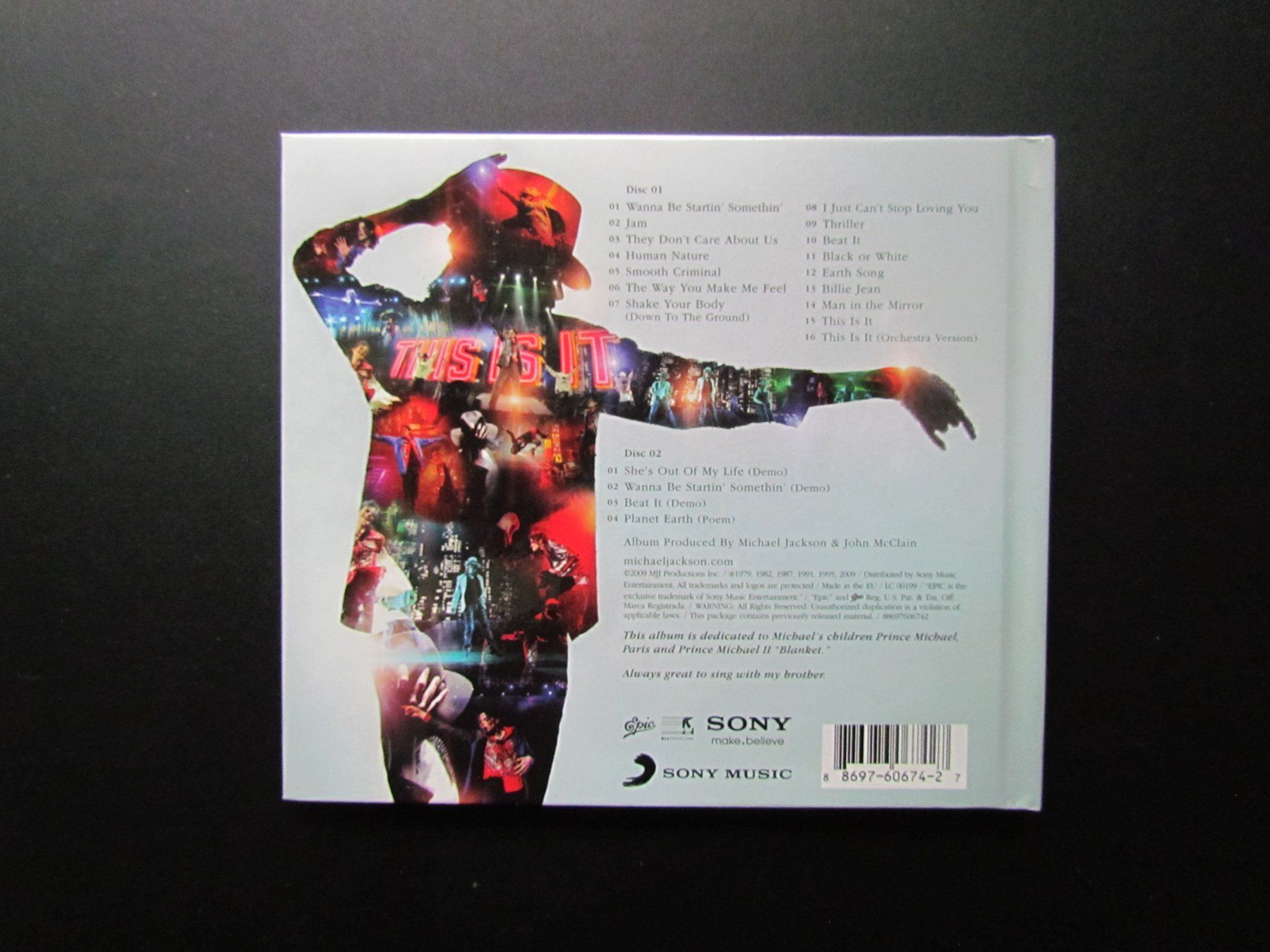 CDs: Michael Jackson "This is it" - CD – D'occasion à Wilen par joe_j8zn 1