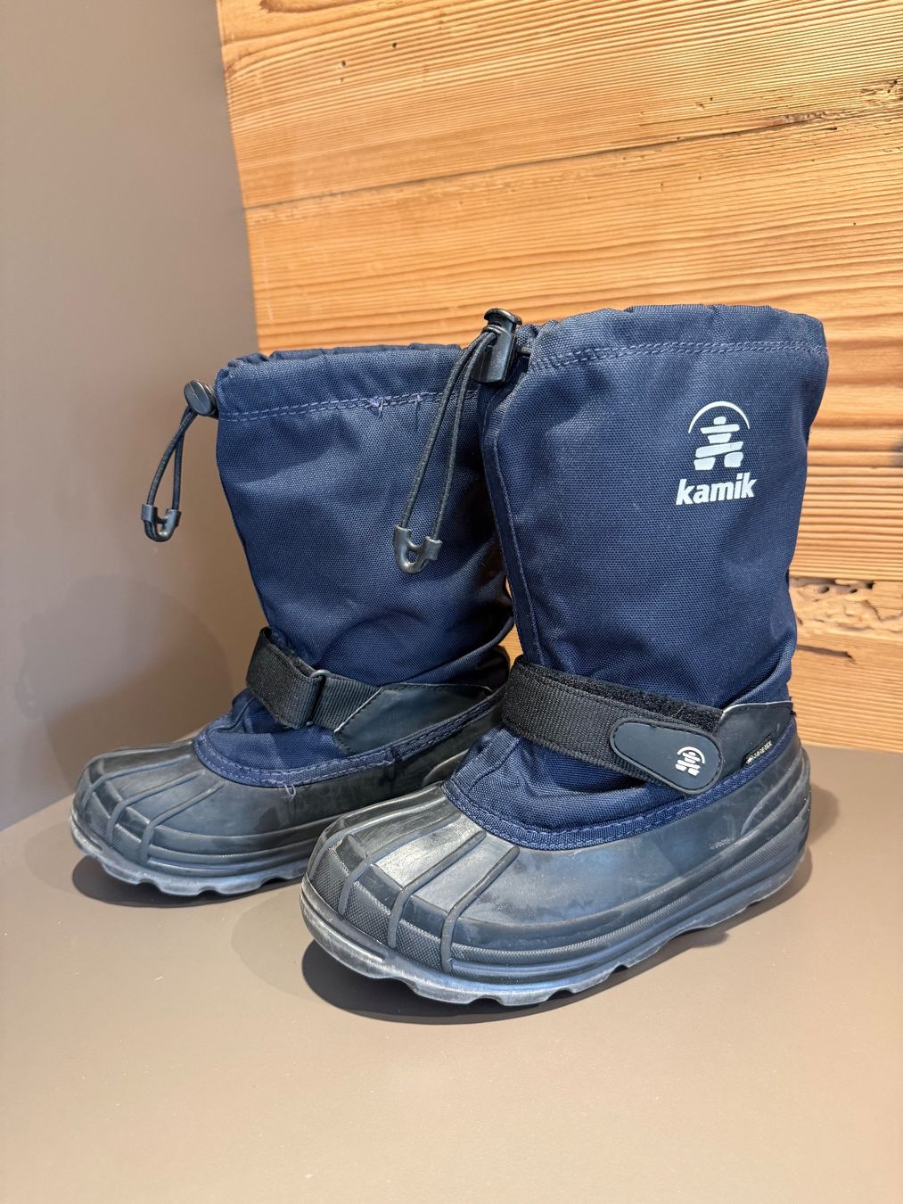 Kamik Schuhe für Jungen: Kamik Winterstiefel 32 – Gebraucht aus Egg-Flawil von Klibis
