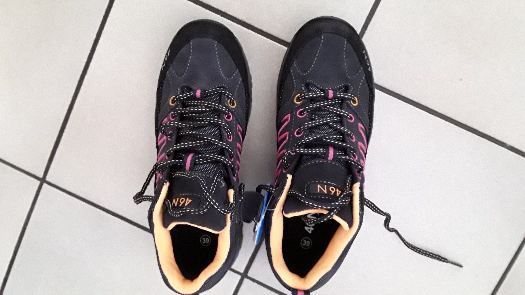 Damenschuhe: Neu wanderschuhe / trekkingsschuhe gr 40 – Neu und originalverpackt aus Dagmersellen von L.Ga. 1