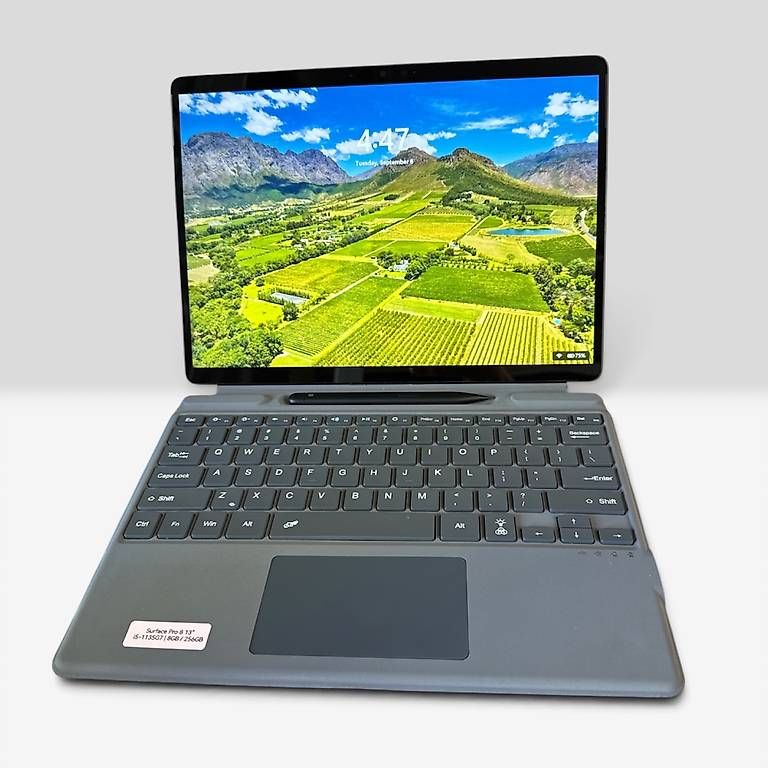 Notebook: Surface Pro 8 13 | i5 | 8GB | 256GB | Touch – Usato da Basel venduto da iMediahuus