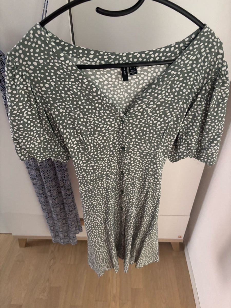 Lotti di vestiti: Kleid Mango und Vero Mode - Grösse L – Usato da Geroldswil venduto da ele_7hkp 1